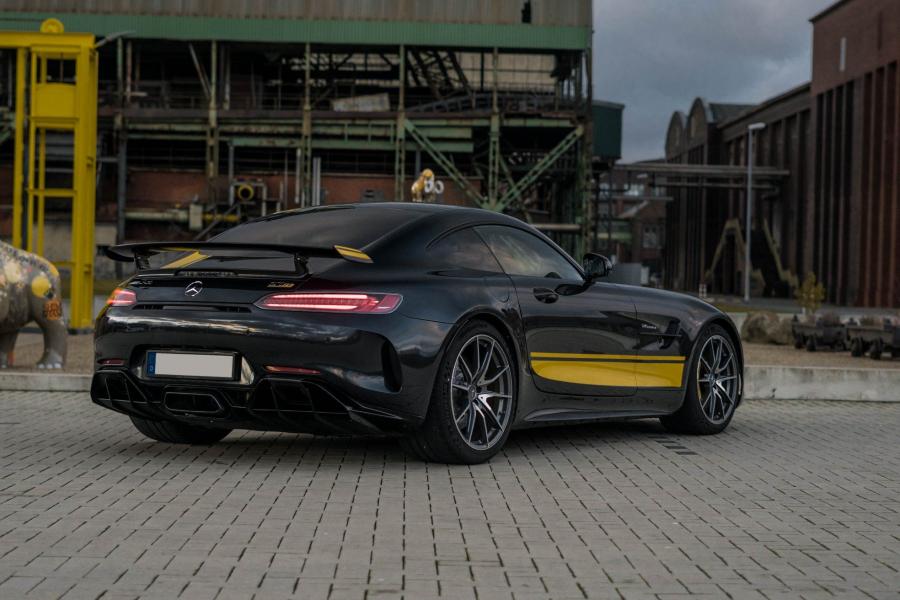  Mercedes-AMG GT R by Edo Competition 2019 года  (фото 12 из 13)